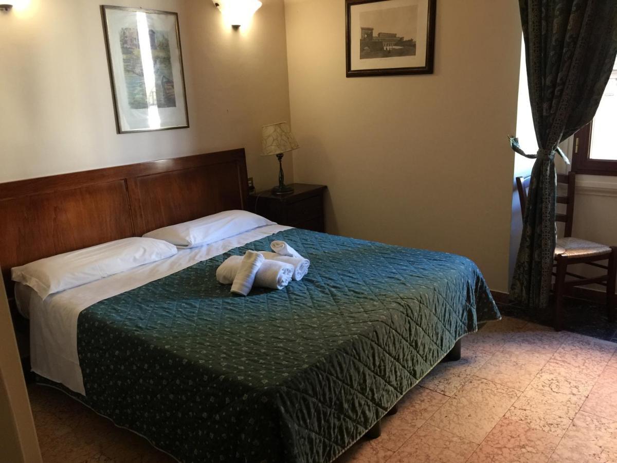 Hotel Le Due Fontane Firenze Esterno foto