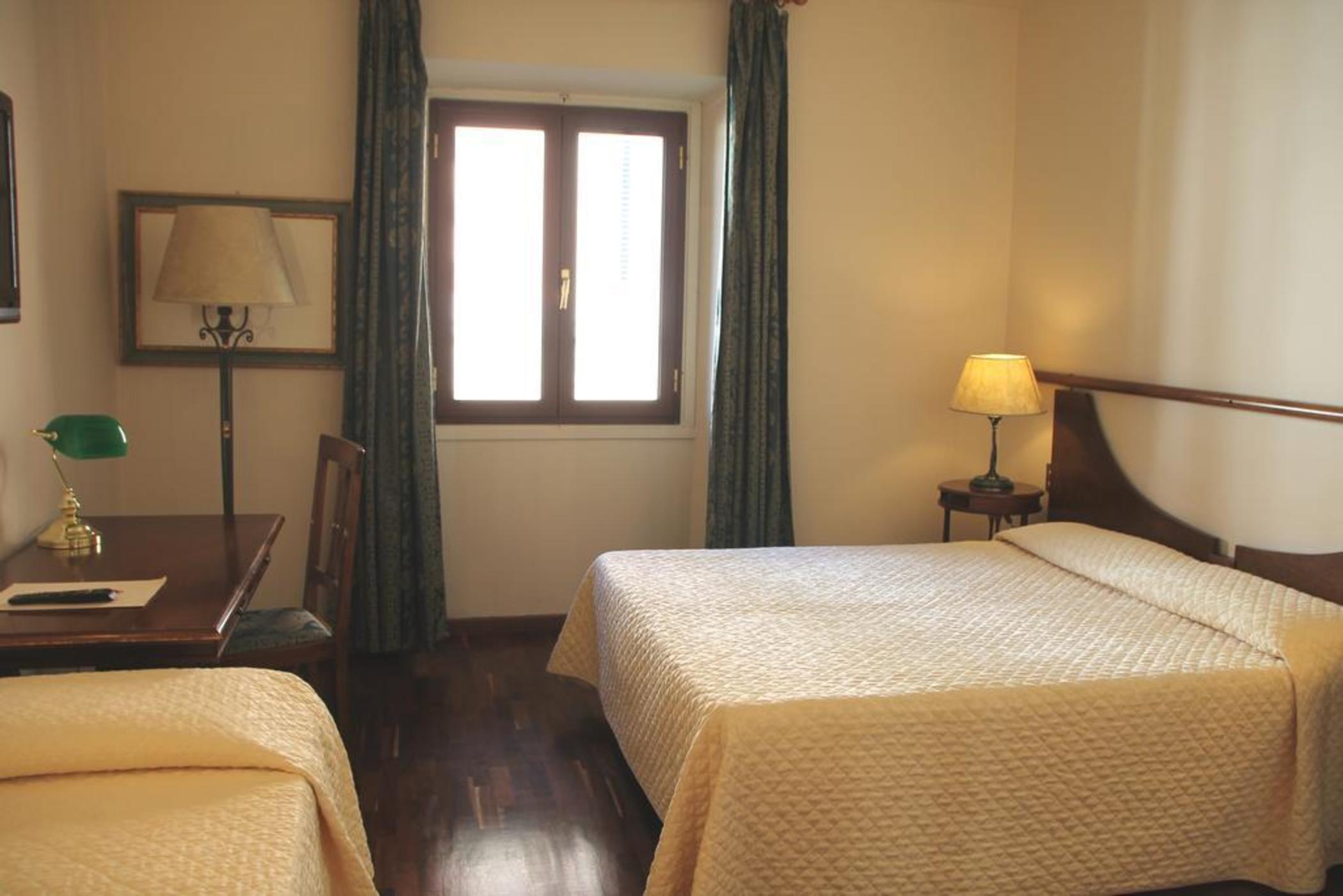 Hotel Le Due Fontane Firenze Esterno foto