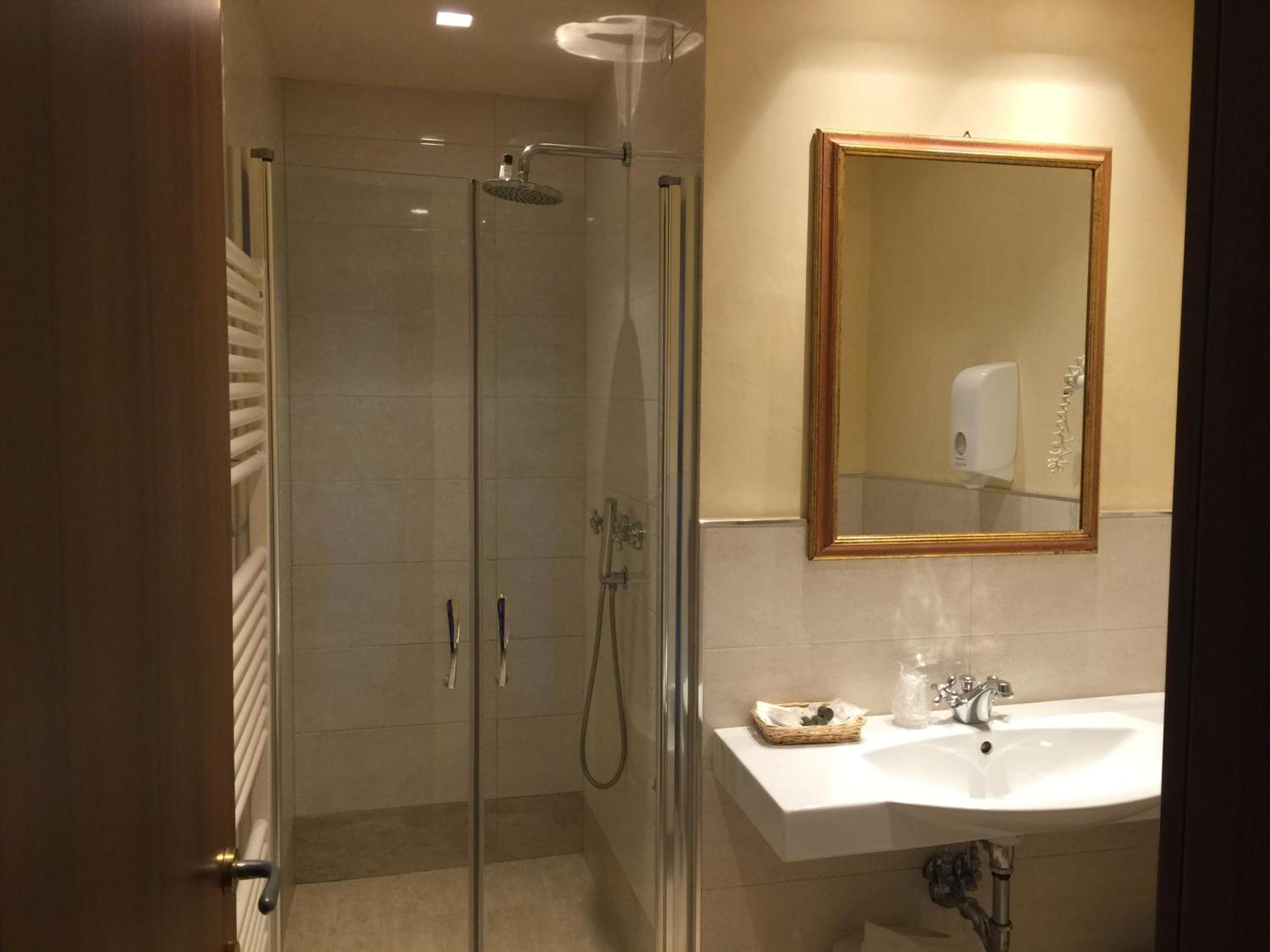 Hotel Le Due Fontane Firenze Esterno foto